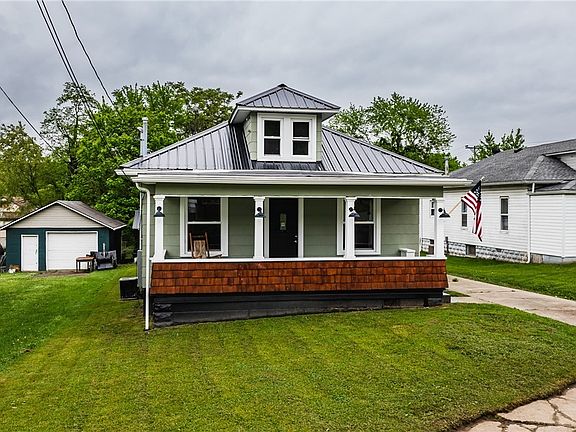 2nd image of 3511 6th Ave