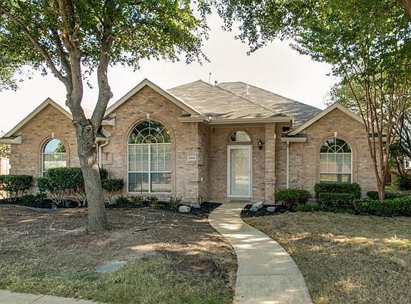 2nd image of 2808 Cheverny Dr