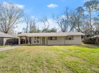 3584 Courtland Dr, Baton Rouge, LA 70814