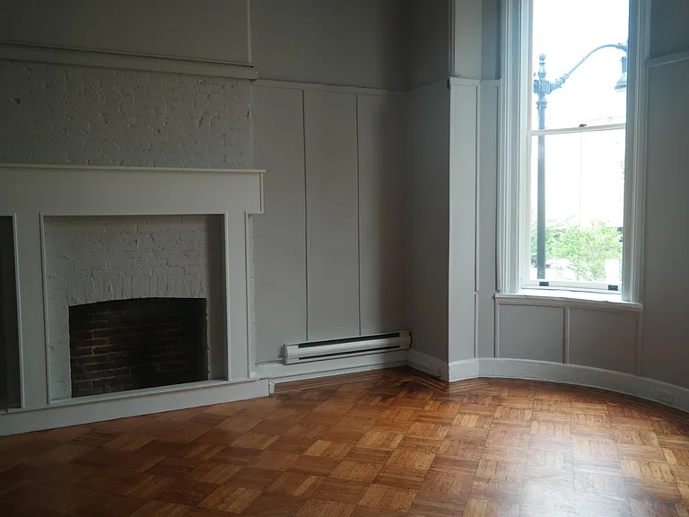 For Rent: Urban Luxury at 914 N. Charles St Your City Lifestyle Awaits! — Photo 50