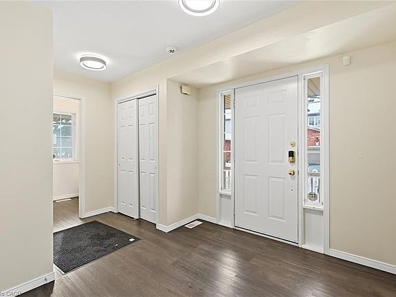 3rd image of 346 Highland Rd W