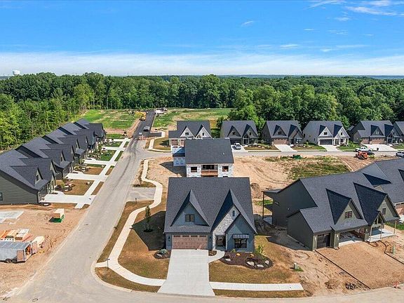 4th image of 3409 Broadleaf Ln