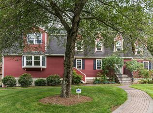 141 Collins Dr, Marlborough, MA 01752