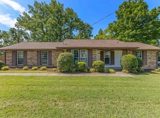 233 Iris Dr, Hendersonville, TN 37075