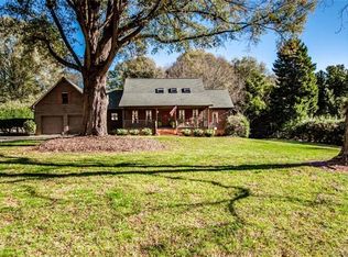 1021 Churchill Rd, Davidson, NC 28036