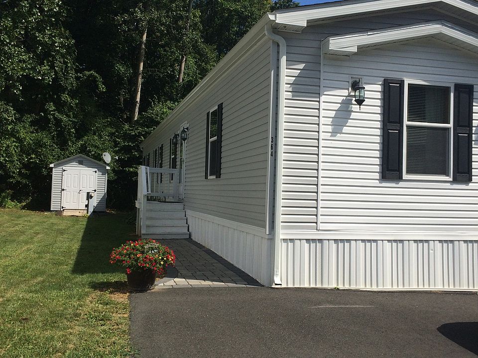 2nd image of 364 Barrington Rd