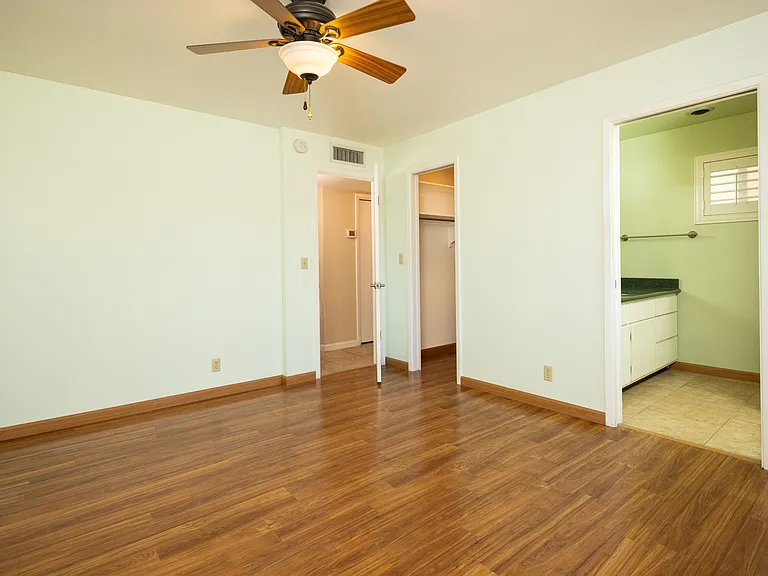 4613 E Escondido Ave — Photo 10