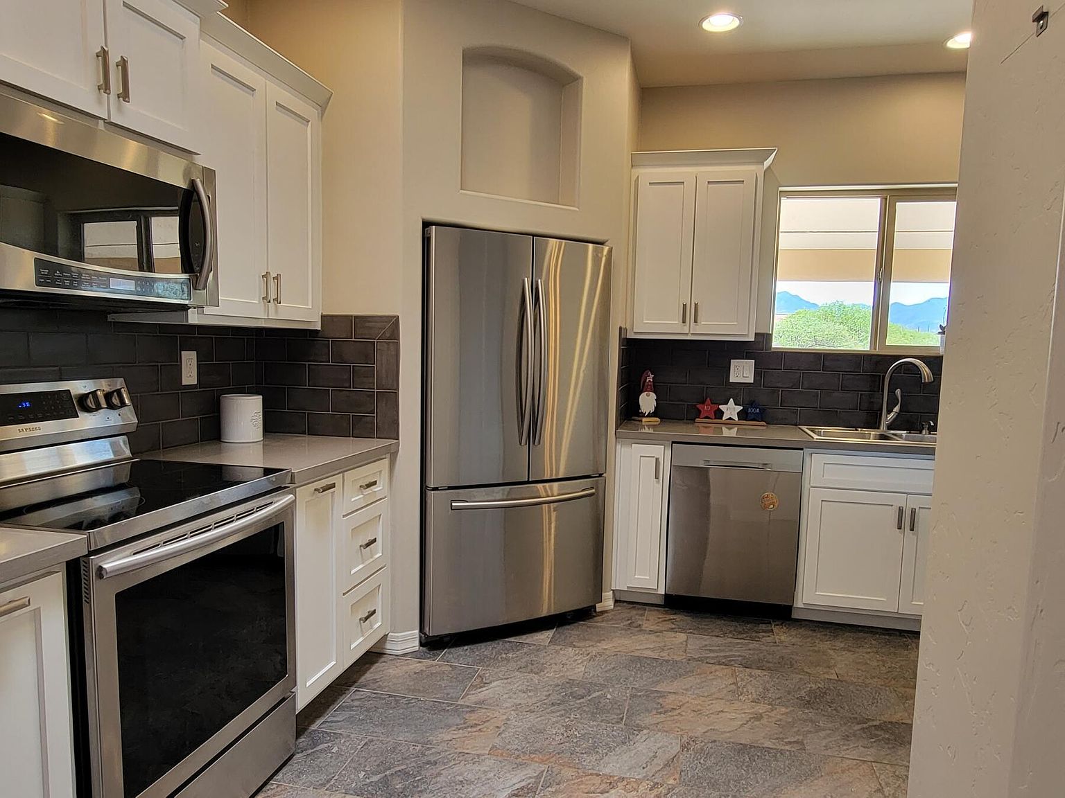 6075 E Nairobi Ln, Hereford, AZ 85615 Zillow