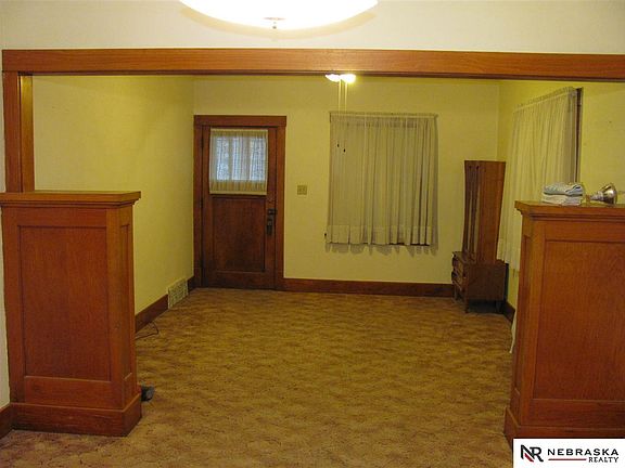 3rd image of 208 N 35th Ave
