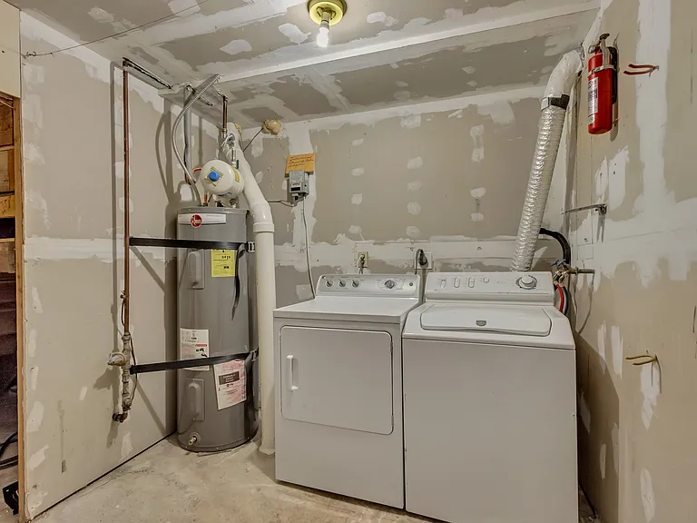 2607 N Viking Dr — Photo 17