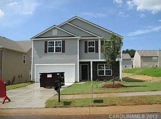 7025 Hopkins St, Charlotte, NC 28269