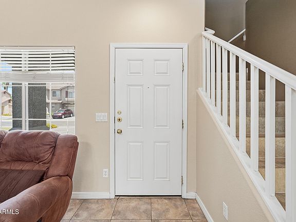 4th image of 3800 S LAUREL Way