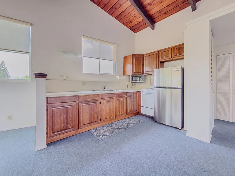 427 Paumakua Pl #2 — Photo 5