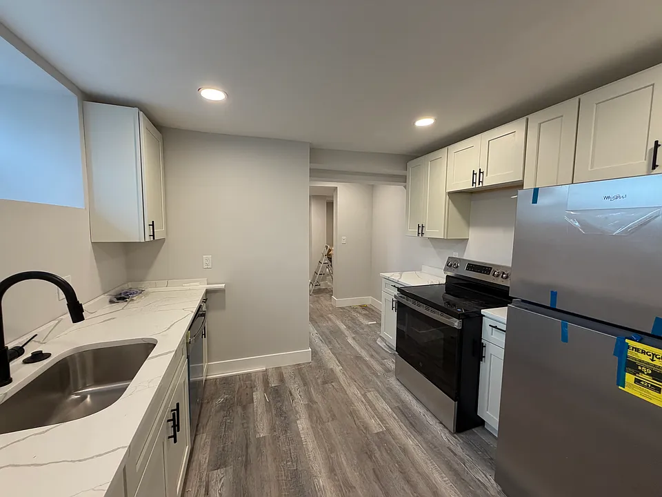 90 Winthrop Shore Dr #2