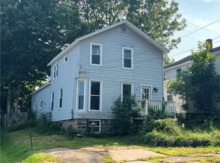 404 Cayuga St, Fulton, NY 13069