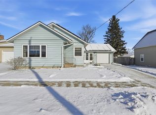 121 Moothart St, Alburnett, IA 52202