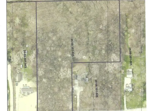 25524 Farmbrook Rd, Southfield, MI 48034