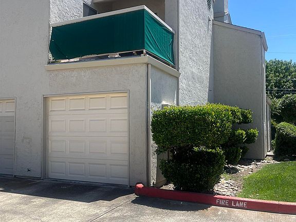 3rd image of 999 Porter Ave APT 4
