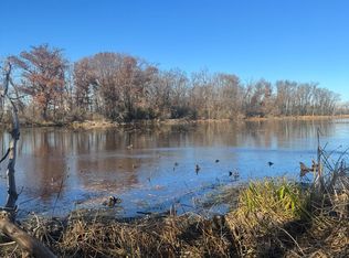 816 30th St NW, Faribault, MN 55021