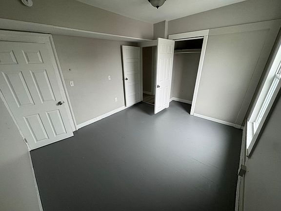 4th image of 734 Orchard St #2A