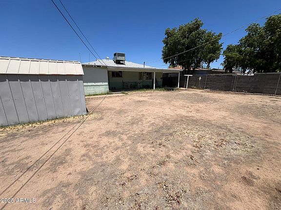 3rd image of 2937 W MARSHALL Avenue