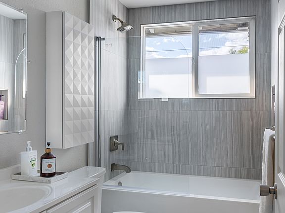 3rd image of 31121 Avenida El Mundo