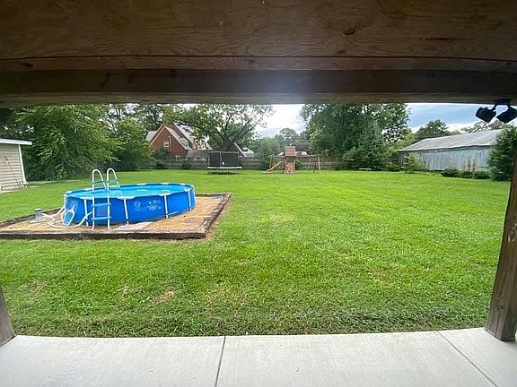 4th image of 4407 W Church St