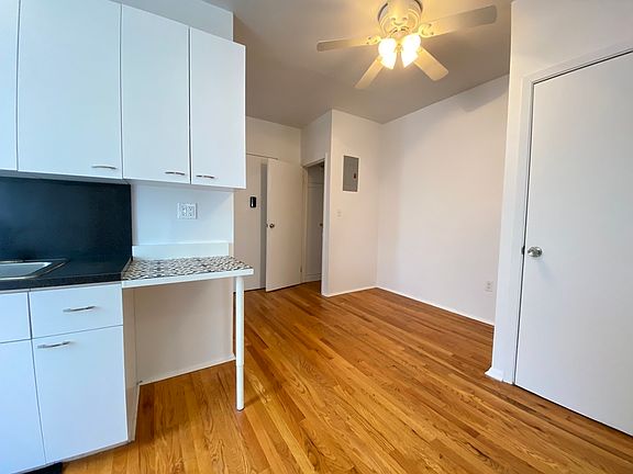 4th image of 22-57 43rd St #2F