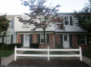 928 Allenview Dr, Mechanicsburg, PA 17055