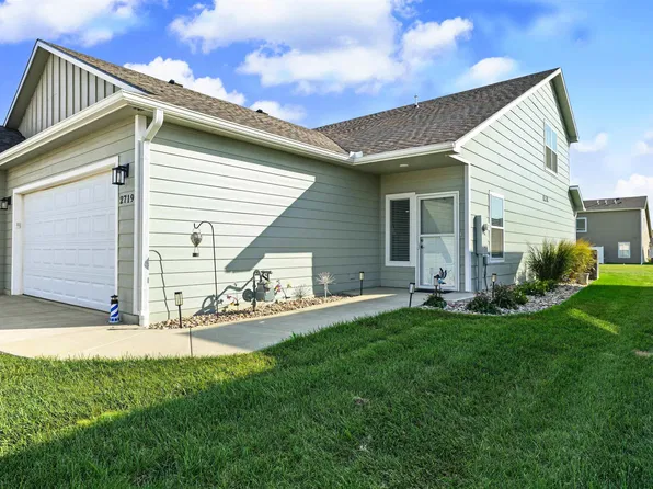 2719 Tim Rogers Ln, Salina, KS 67401