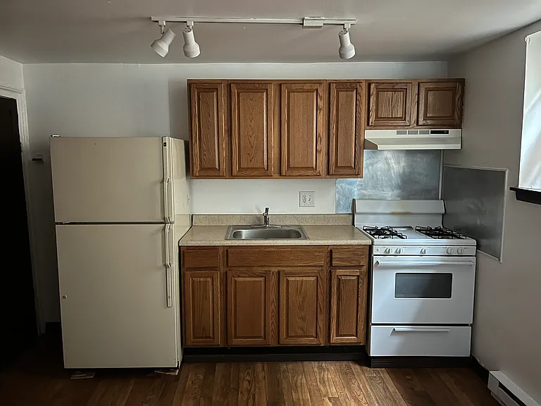 1220 E Columbia Ave #B — Photo 6