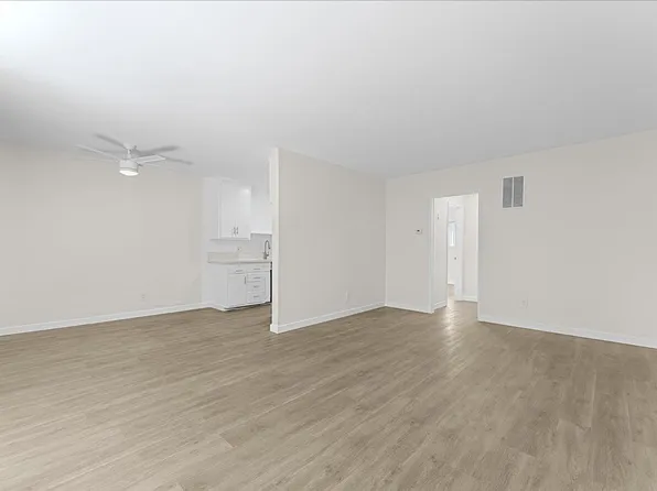 6119 Brynhurst Ave, 6119 Brynhurst Ave APT 5, Los Angeles, CA 90043