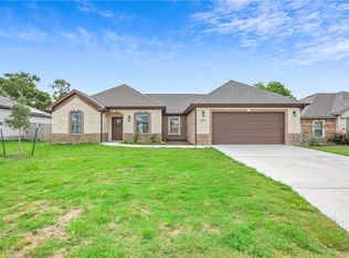509 Juniper Dr, Troy, TX 76579