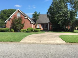 2620 Tj Dr, Conway, AR 72034