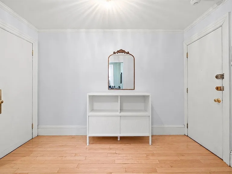 386 Commonwealth Ave #23 — Photo 22
