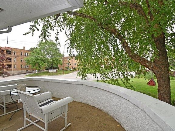 5th image of 3565 Burch Ave