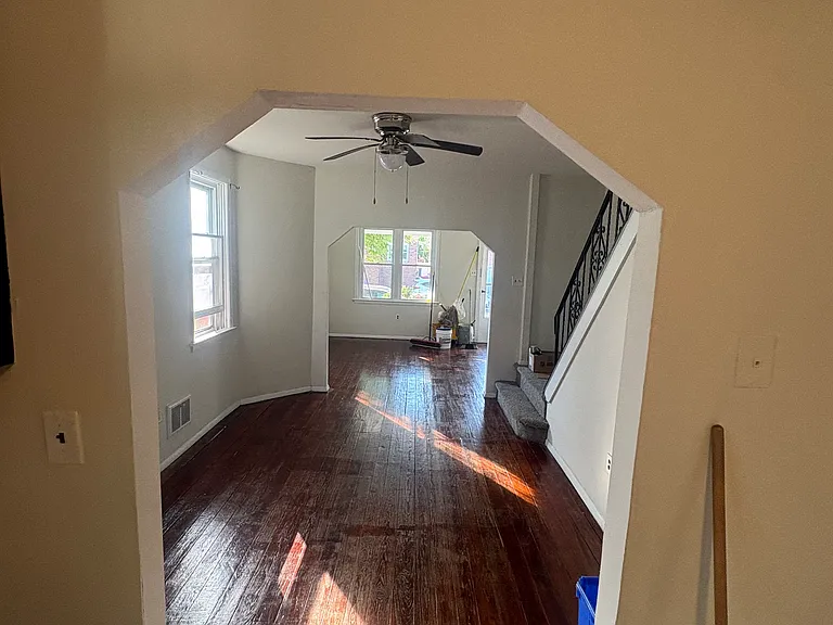 633 New Buckley St #1 — Photo 6