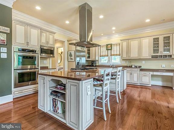 5th image of 4 Bullard Cir