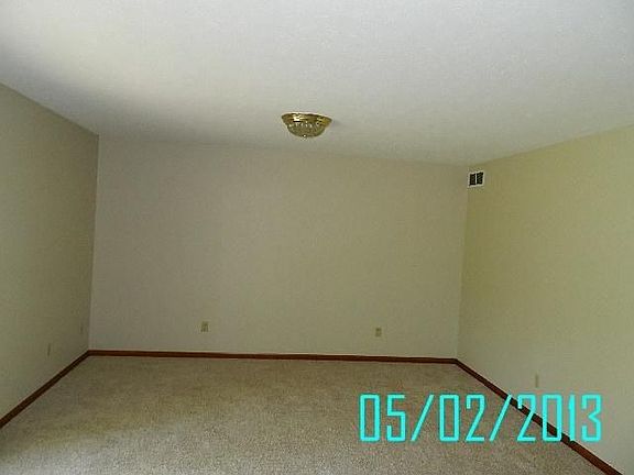 3rd image of 4525 Rosemont Ct