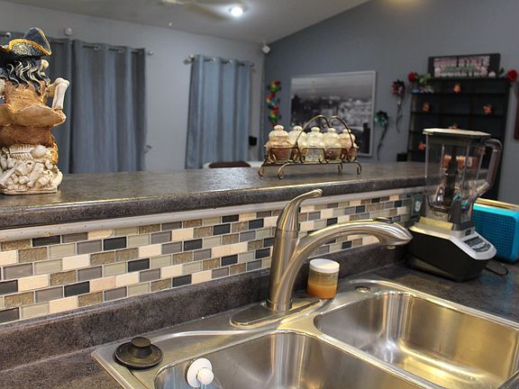 5th image of 11847 Jonker Way