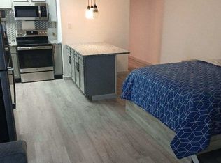 334 W Main St #5, Decatur, IL 62522