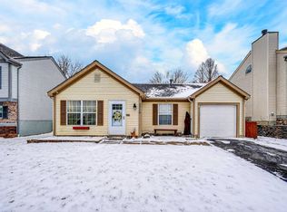 2339 Breeze Hill Dr, Grove City, OH 43123