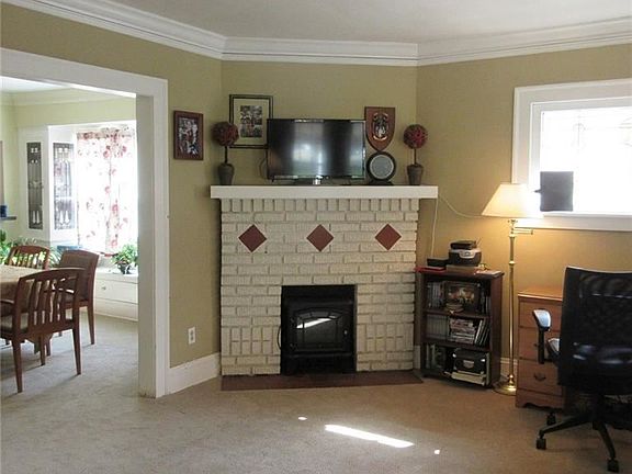 3rd image of 1351 Belle Ave #1353