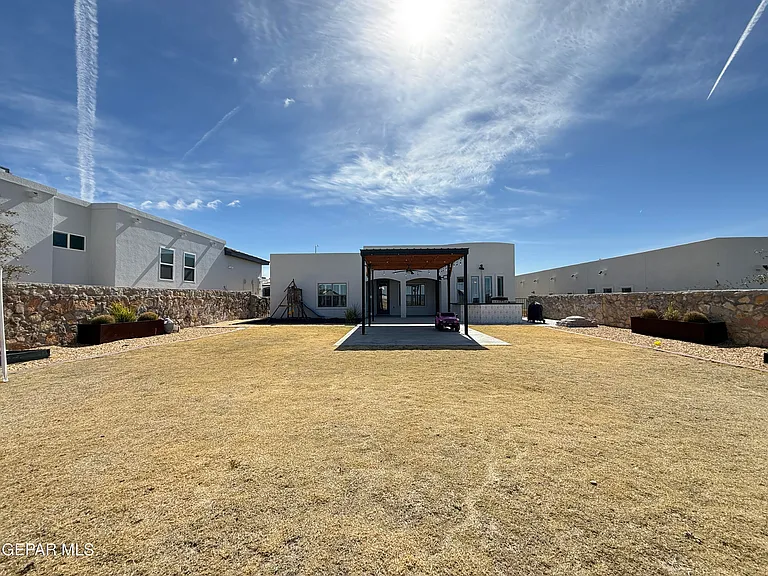 7467 Smugglers Gulch Ct — Photo 18