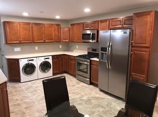 80 Edmund St, Stratford, CT 06614