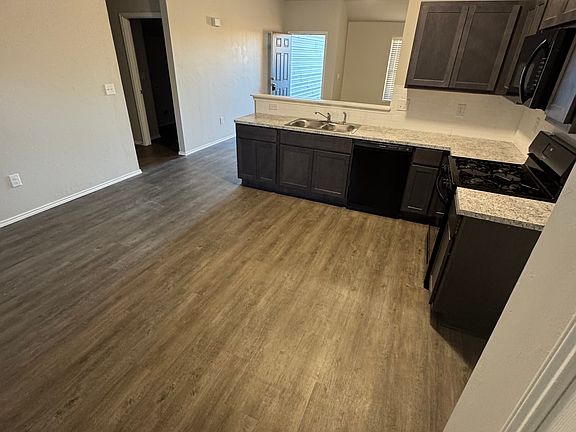 2nd image of 11749 NW 95 St