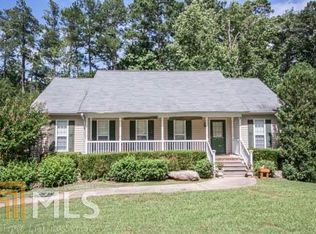 9 Shadowood Dr, Newnan, GA 30265