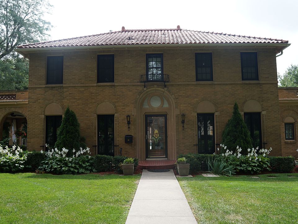 Front of house