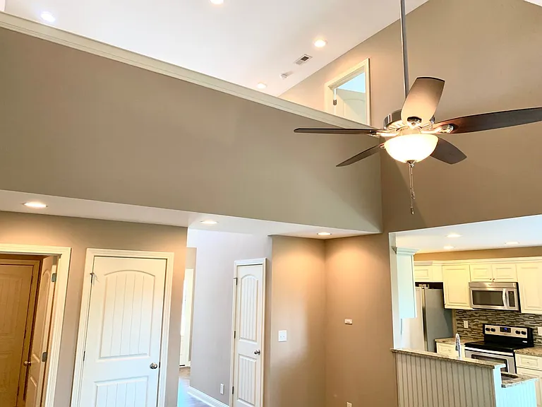 1053 Quiver Ln — Photo 9