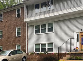 102 Pony Pl, Martinsville, VA 24112
